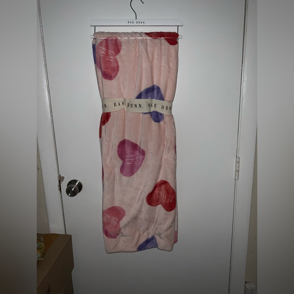 Rae Dunn Conversational Hearts Valentine’s Day Blanket / Throw